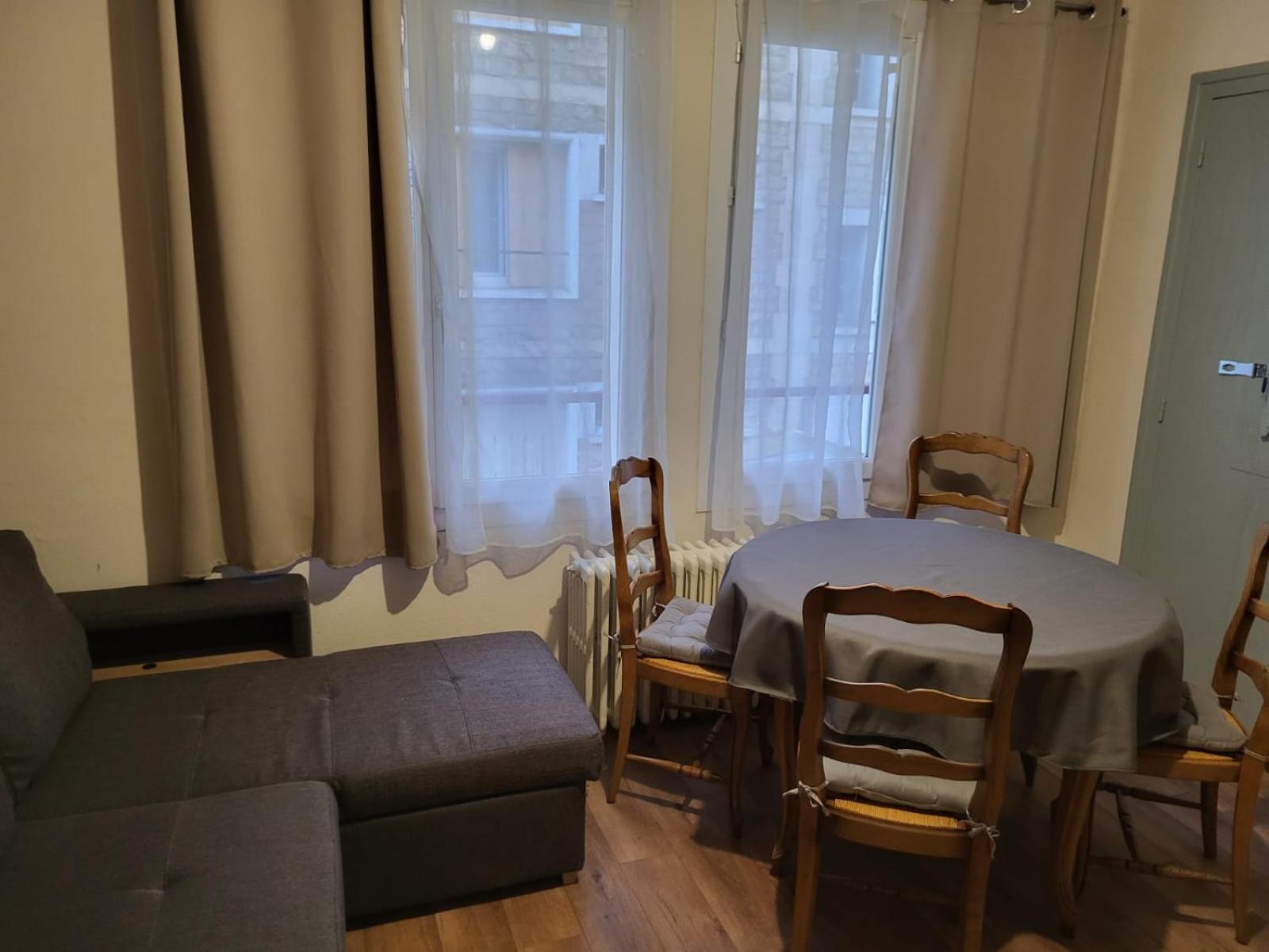 2 Chambres Chez L'Habitant Poitiers Exteriör bild